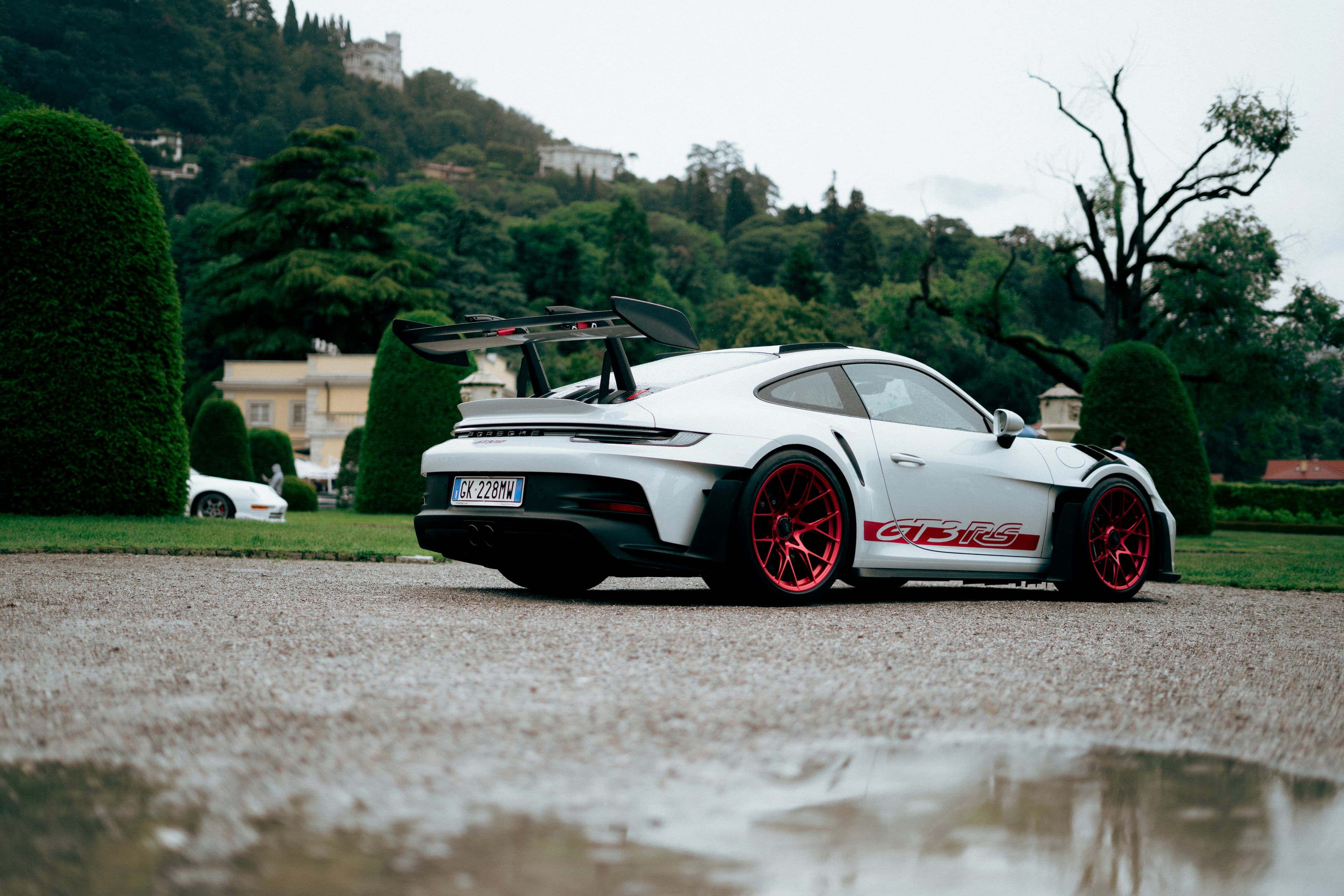 Luxury vehicle 15
